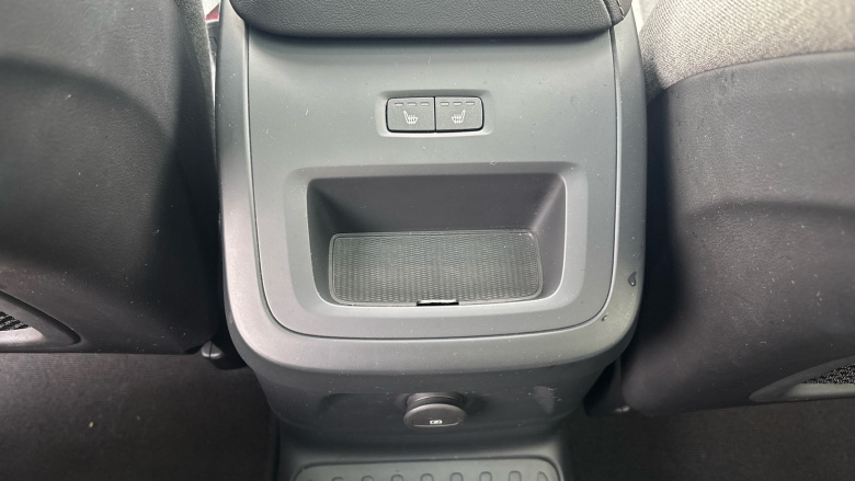 Volvo XC60 2.0 T8 [455] RC PHEV Ultimate Dark 5dr AWD Gtron Estate